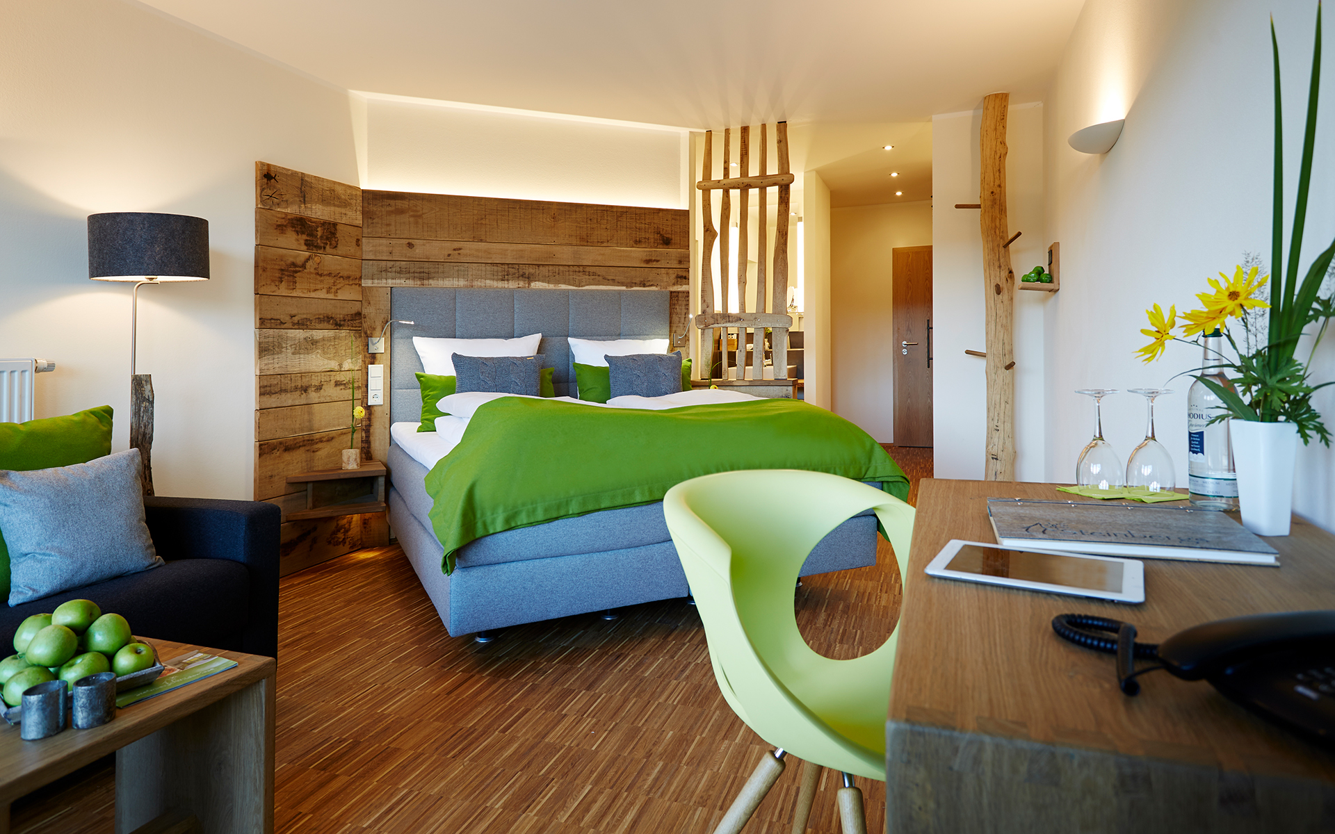 ISOWOODbau - Naturhotel Wildewiese Empfang Doppelzimmer